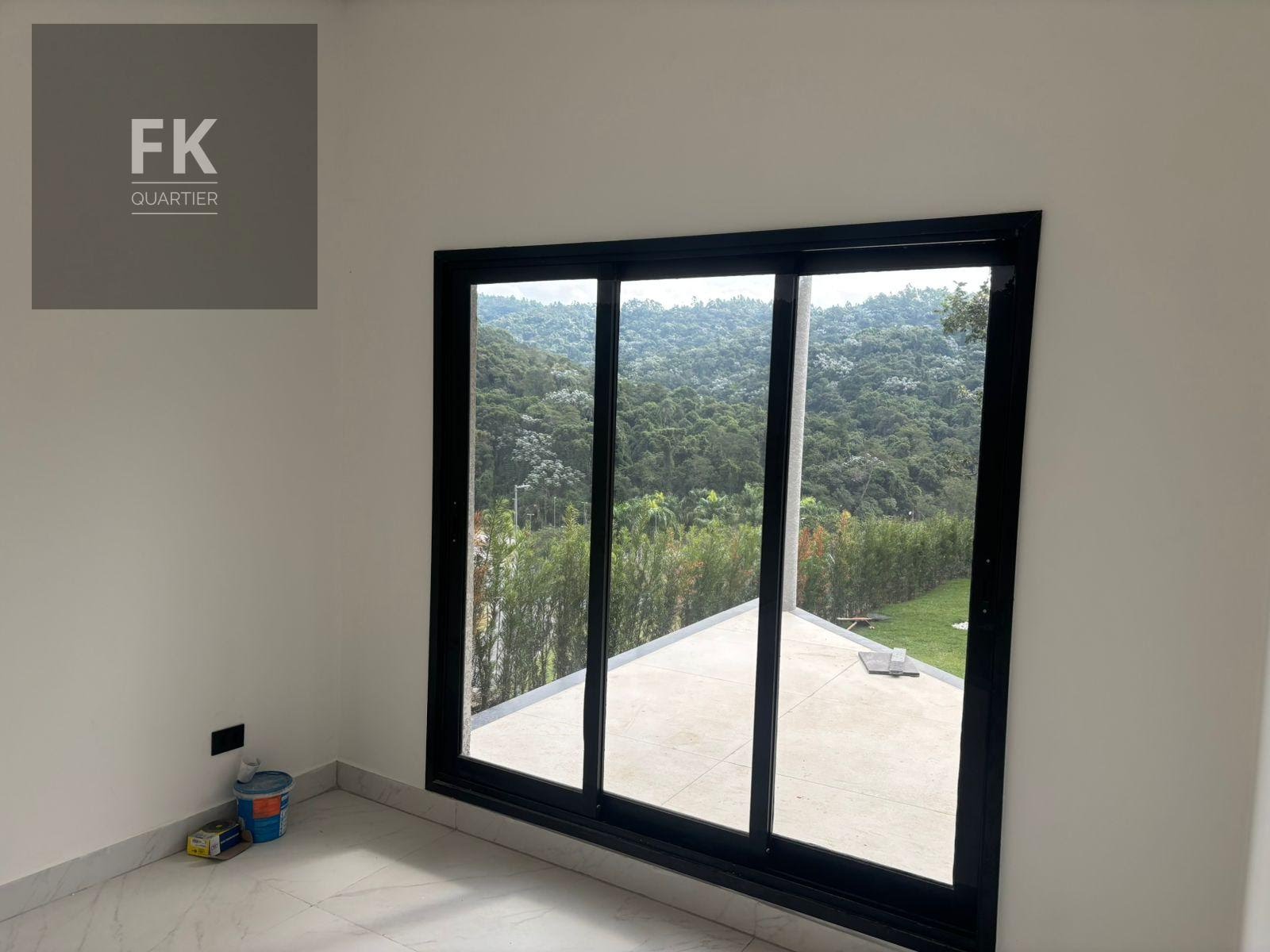 Casa à venda com 4 quartos, 4 suítes, 4 vagas e 424m² no Cidade Tamboré, Santana de Parnaíba (SP) — foto 7 de 22