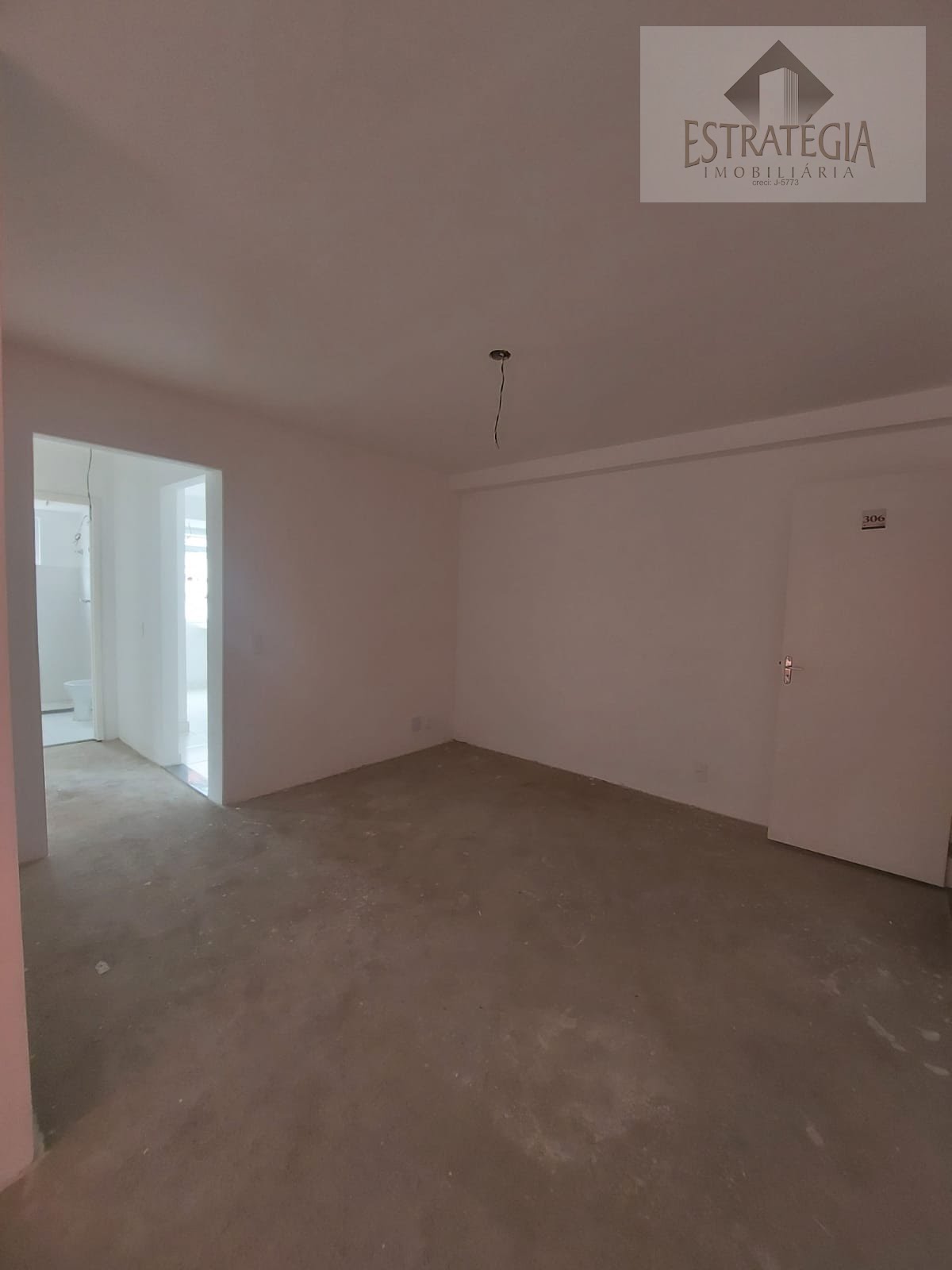 Apartamento à venda com 2 quartos, 1 banheiro, 1 vaga e 60m² no Corrêas, Petrópolis (RJ) — foto 7 de 13