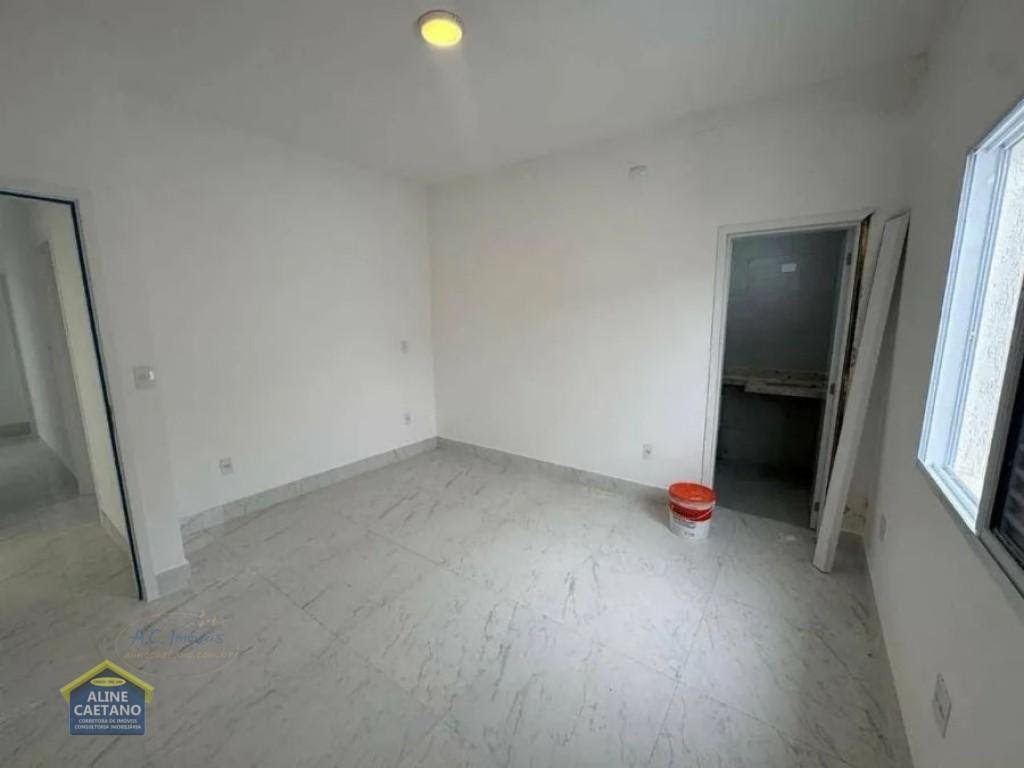 Casa à venda com 4 quartos, 2 suítes, 4 vagas e 165m² no Vila Caiçara, Praia Grande (SP) — foto 13 de 19