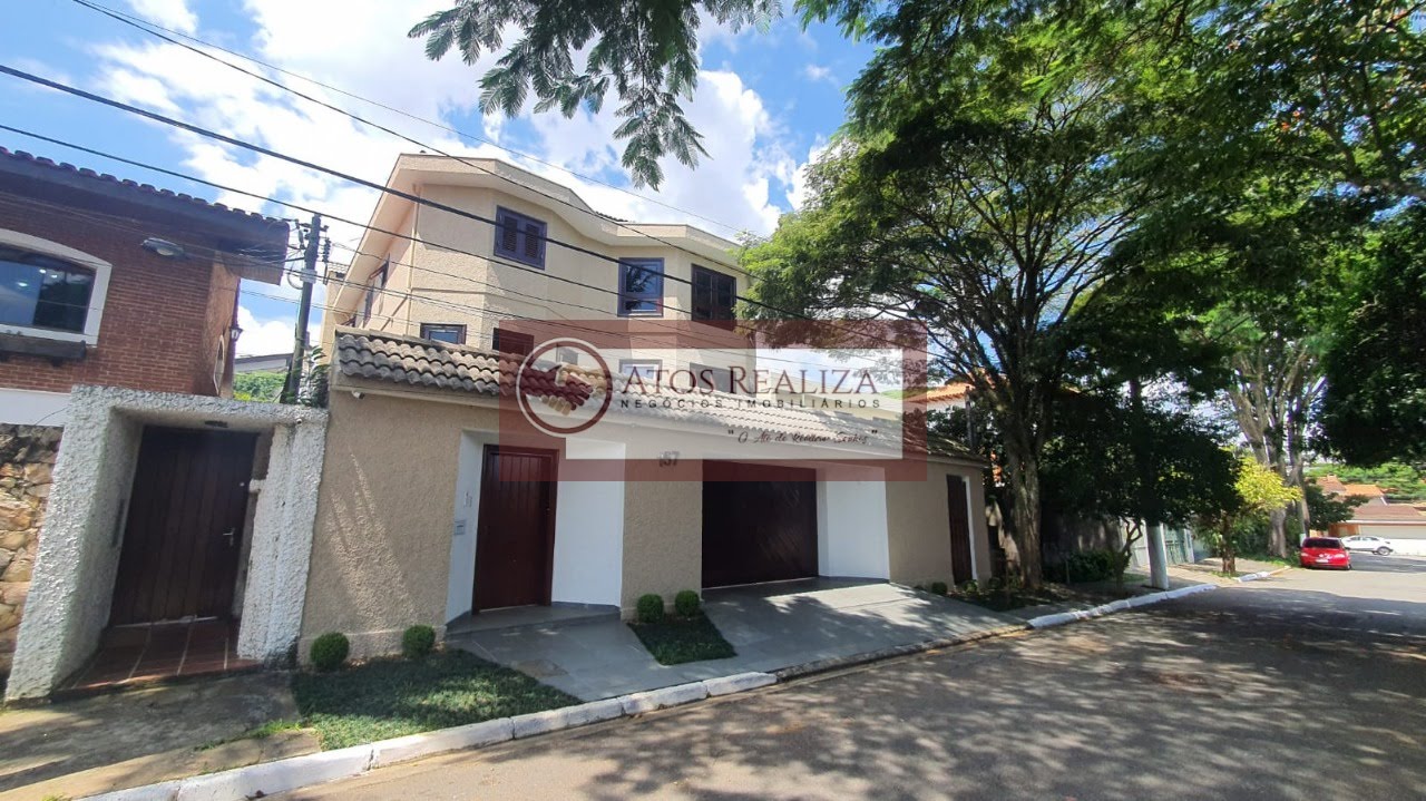 Casa à venda com 5 quartos, 4 suítes, 7 vagas e 500m² no Interlagos, São Paulo (SP) — foto 17 de 24