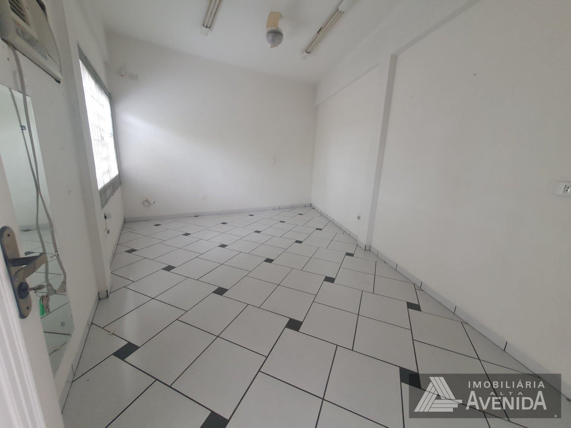Escritório/Sala Comercial - Avenida Brasil, 15
