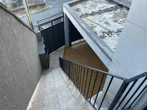 Escadas para a casa