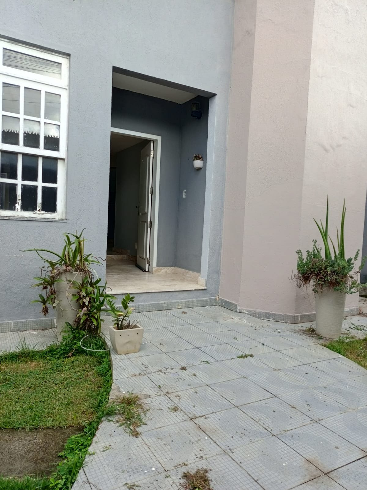 Comercial para alugar com 3 banheiros, 6 vagas e 380m² no Lagoa Salgada, Feira de Santana (BA) — foto 2 de 30