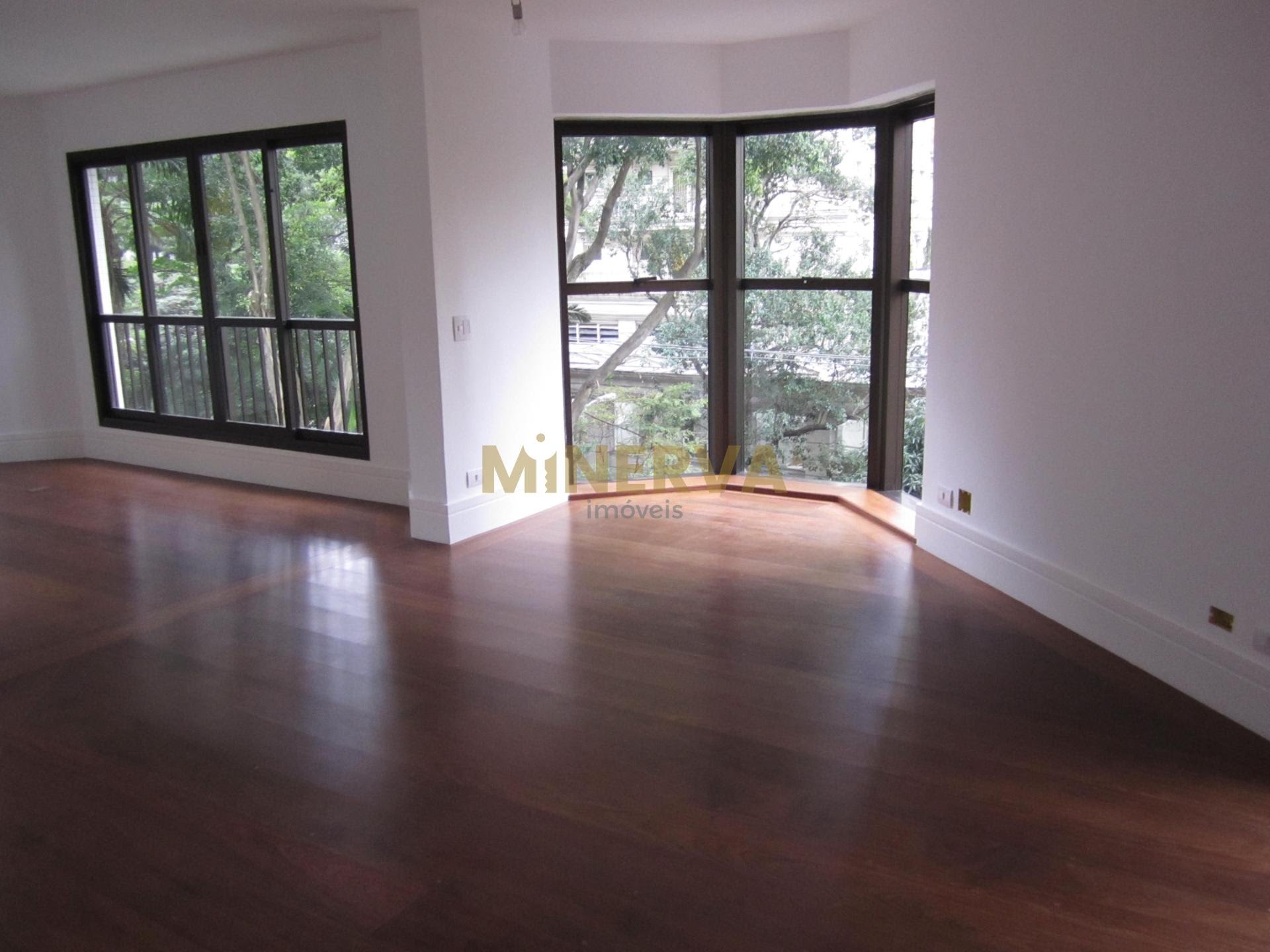 Apartamento à venda com 3 quartos, 3 suítes, 3 vagas e 319m² no Vila Nova Conceição, São Paulo (SP) — foto 4 de 15