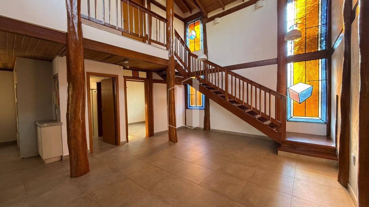 Casa à venda com 3 quartos, 3 suítes, 2 vagas e 238m² no Fazenda Vau das Pombas, Goiânia (GO) — foto 2 de 30