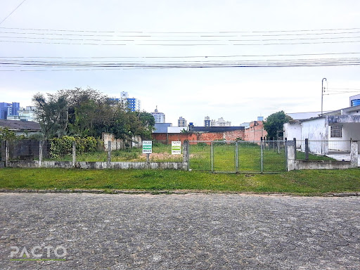 Terreno em Urussanguinha  -  Araranguá
