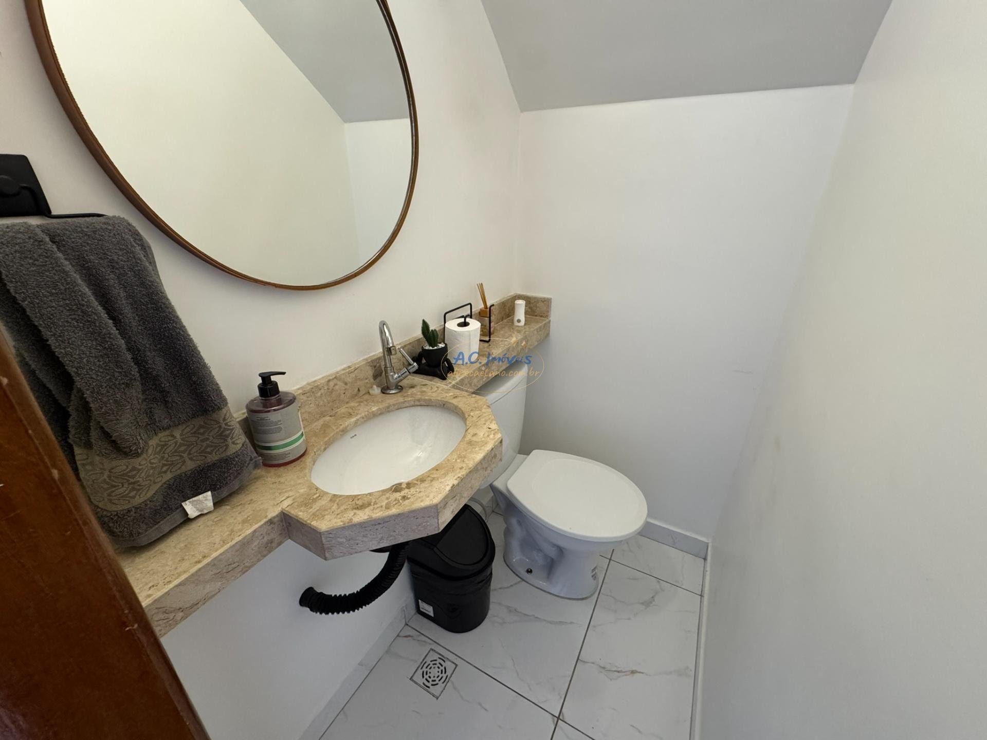 Casa à venda com 2 quartos, 2 banheiros, 1 vaga e 60m² no Vila Tupi, Praia Grande (SP) — foto 29 de 30