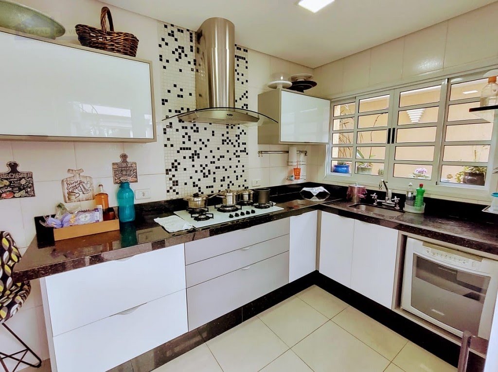Casa à venda com 3 quartos, 1 suíte, 2 vagas e 177m² no Planalto Paulista, São Paulo (SP) — foto 9 de 29