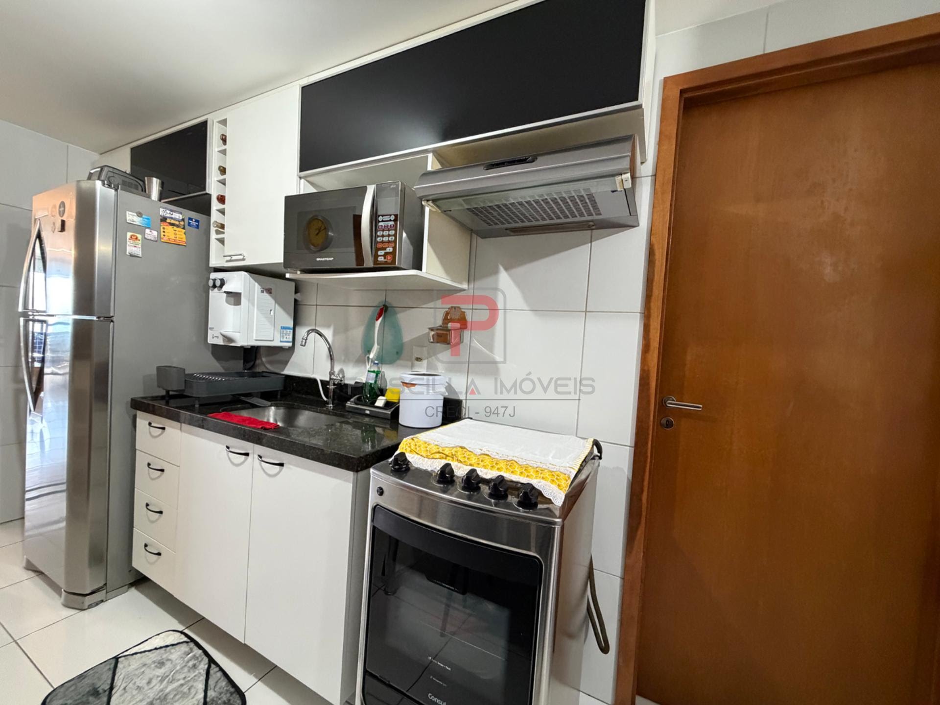 Apartamento à venda com 3 quartos, 1 suíte, 2 vagas e 92m² no Manaíra, João Pessoa (PB) — foto 8 de 28
