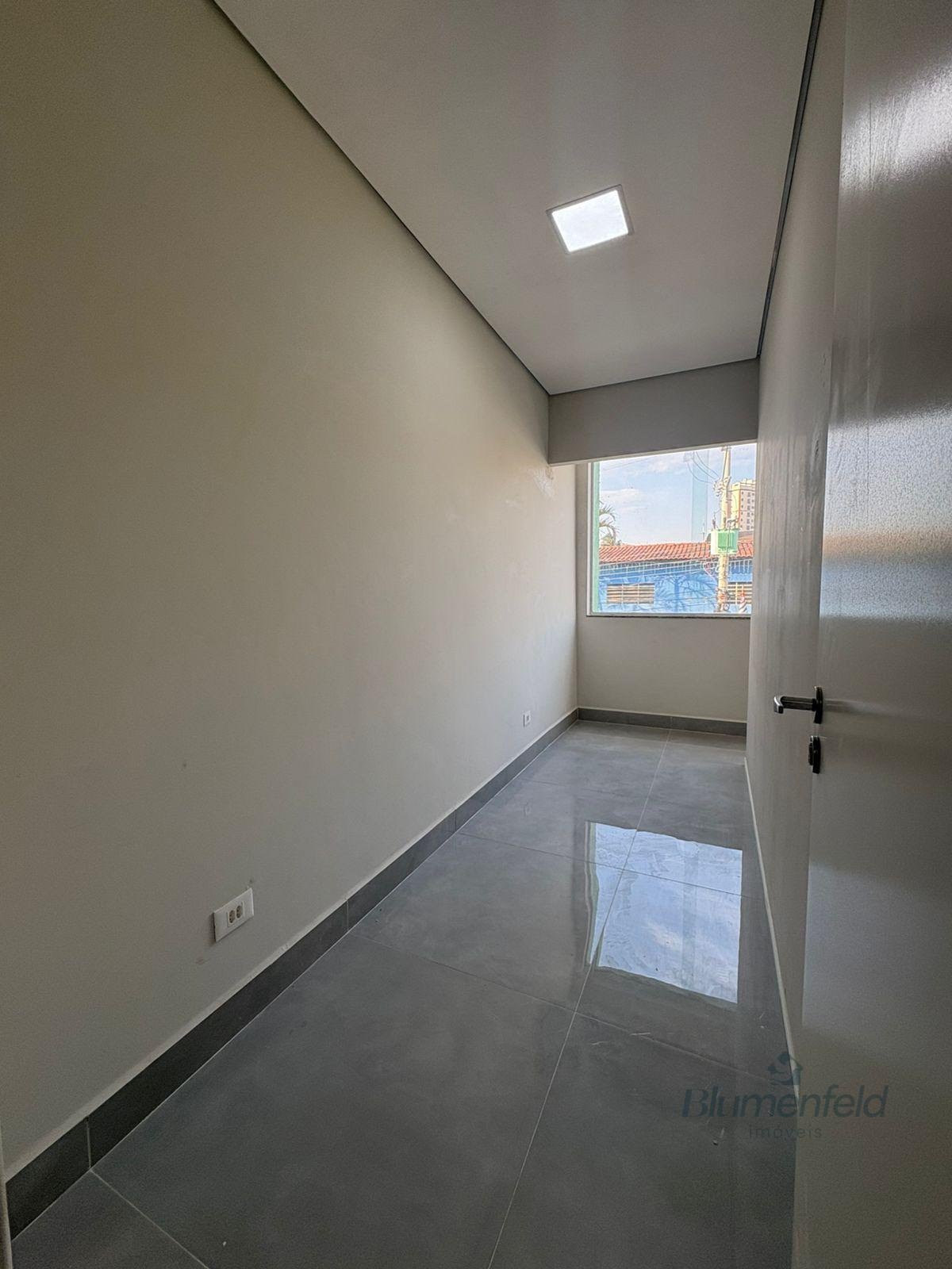 Comercial para alugar com 1 banheiro e 36m² no Jardim Planalto, Arujá (SP) — foto 2 de 9