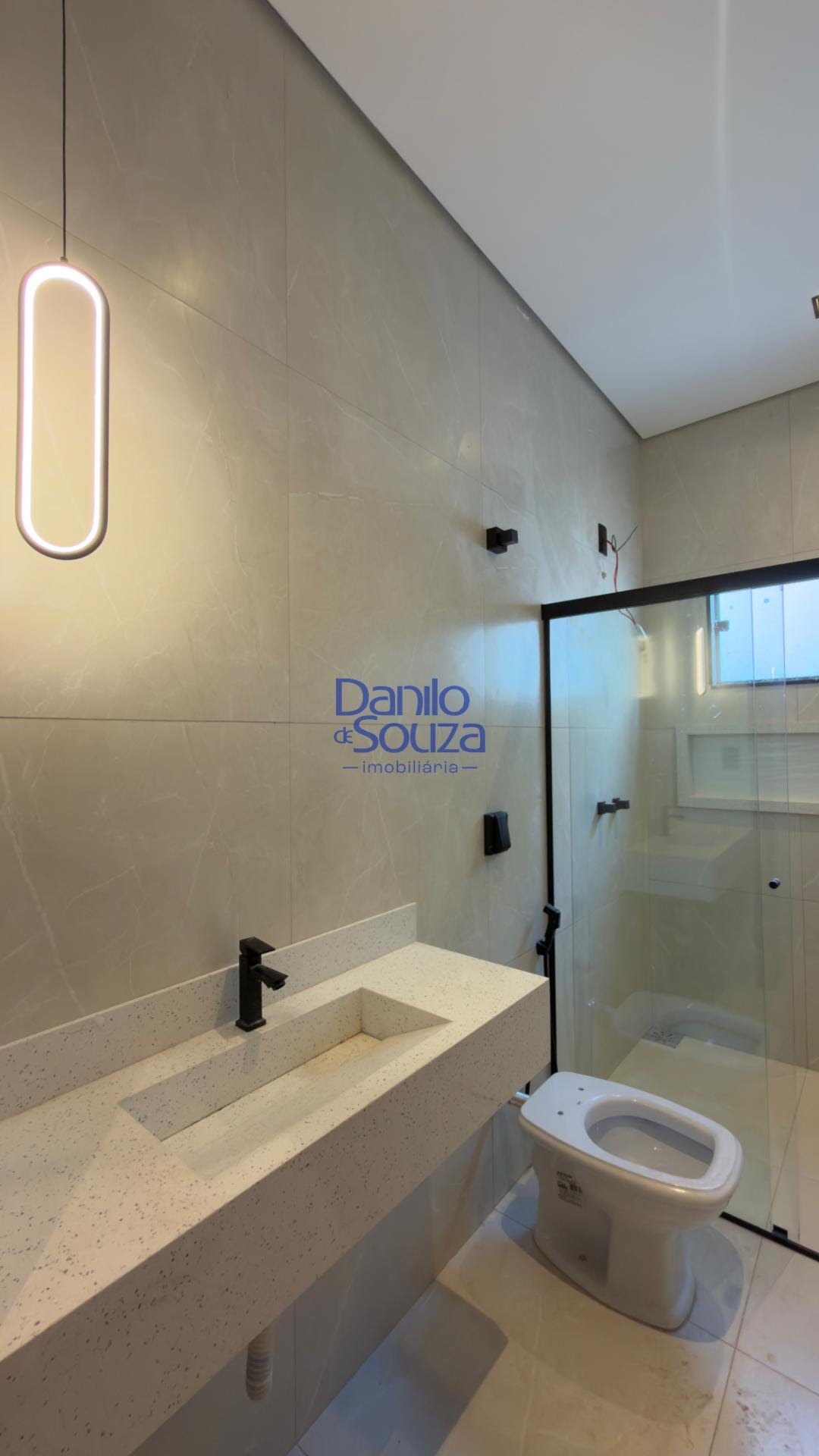 Casa à venda com 3 quartos, 1 suíte, 2 vagas e 128m² no Jardim Europa V, Araxá (MG) — foto 6 de 11