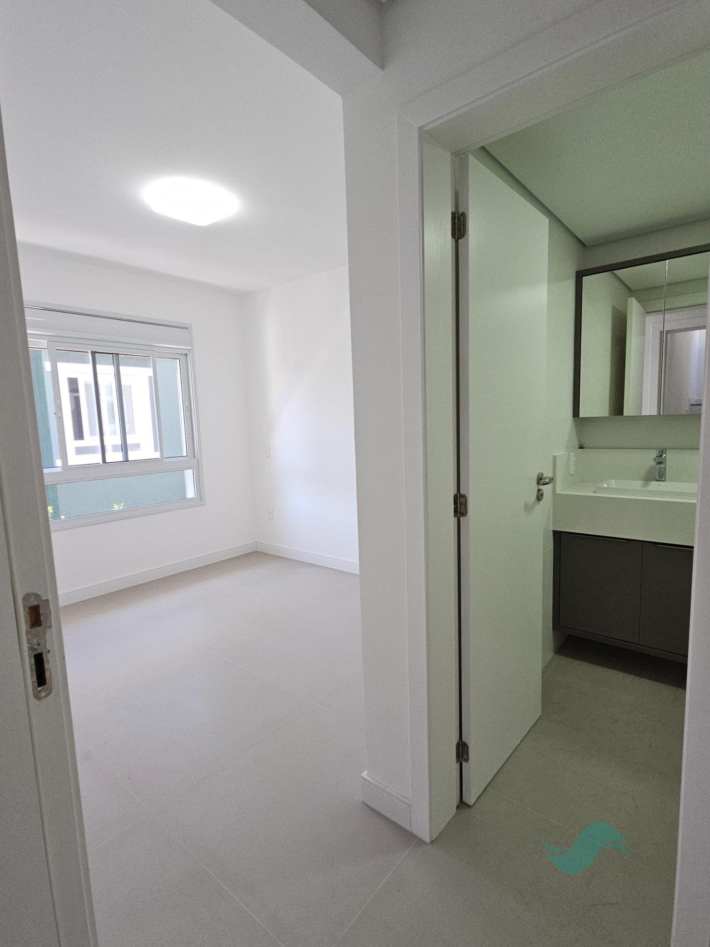Casa à venda com 4 suítes, 1 vaga e 184m² no Jurerê Internacional, Florianópolis (SC) — foto 24 de 30