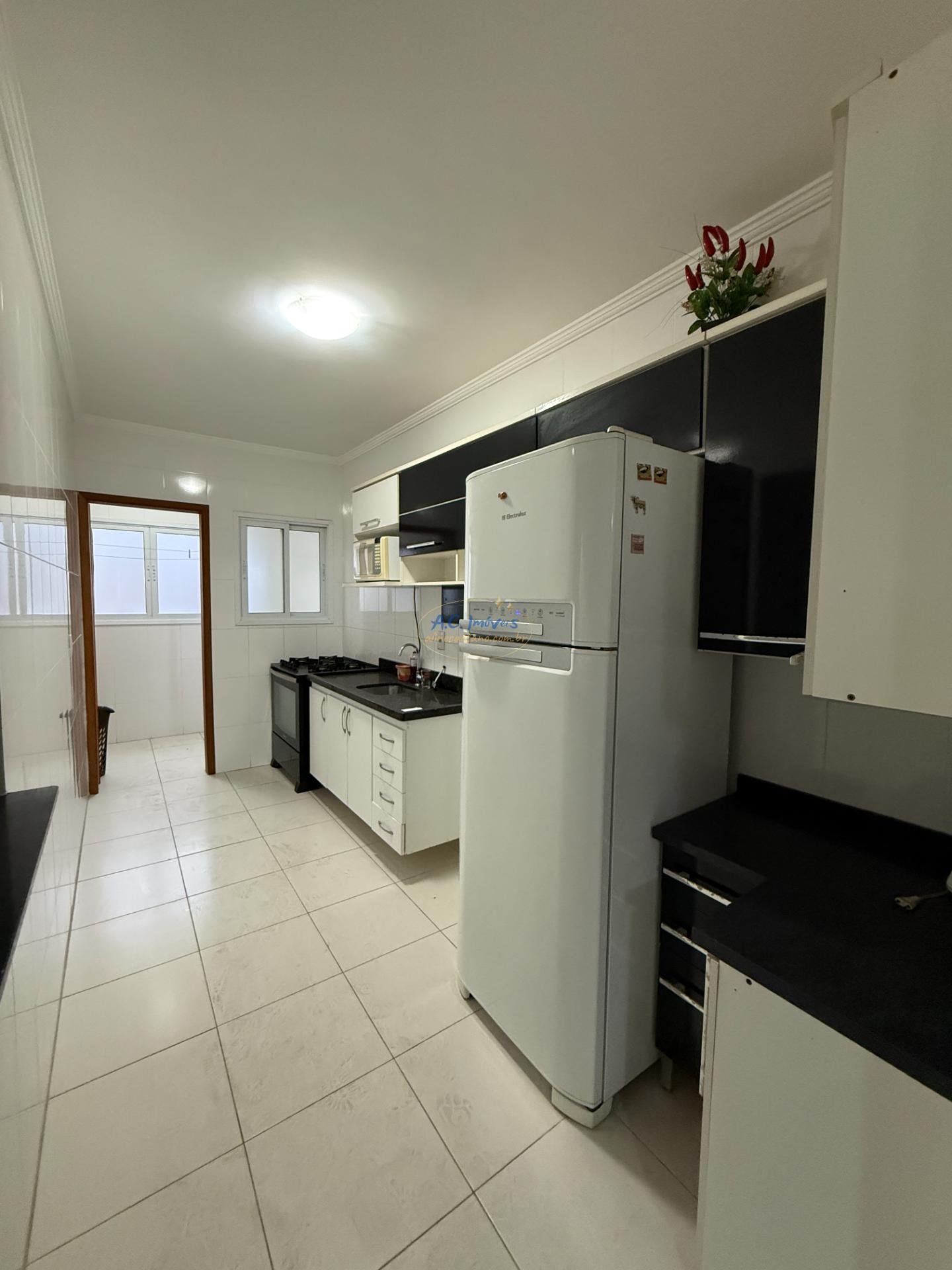 Apartamento à venda com 2 quartos, 1 suíte, 1 vaga e 89m² no Aviação, Praia Grande (SP) — foto 4 de 11