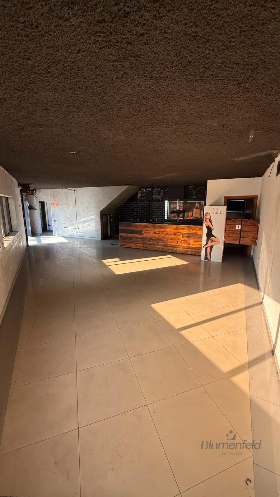 Comercial para alugar com 5 banheiros e 300m² no Centro, Arujá (SP) — foto 29 de 30