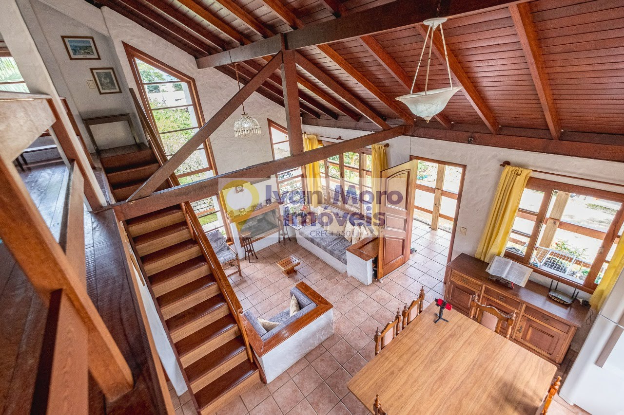 Casa à venda com 5 quartos, 2 suítes, 4 vagas e 465m² no Cachoeira do Bom Jesus, Florianópolis (SC) — foto 13 de 30