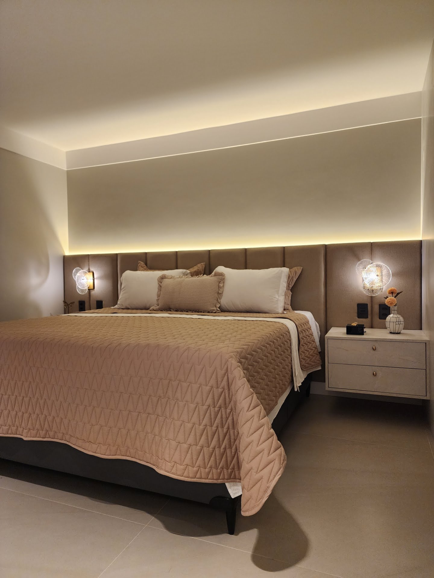 Casa à venda com 4 quartos, 4 suítes, 4 vagas e 380m² no Sim, Feira de Santana (BA) — foto 27 de 30