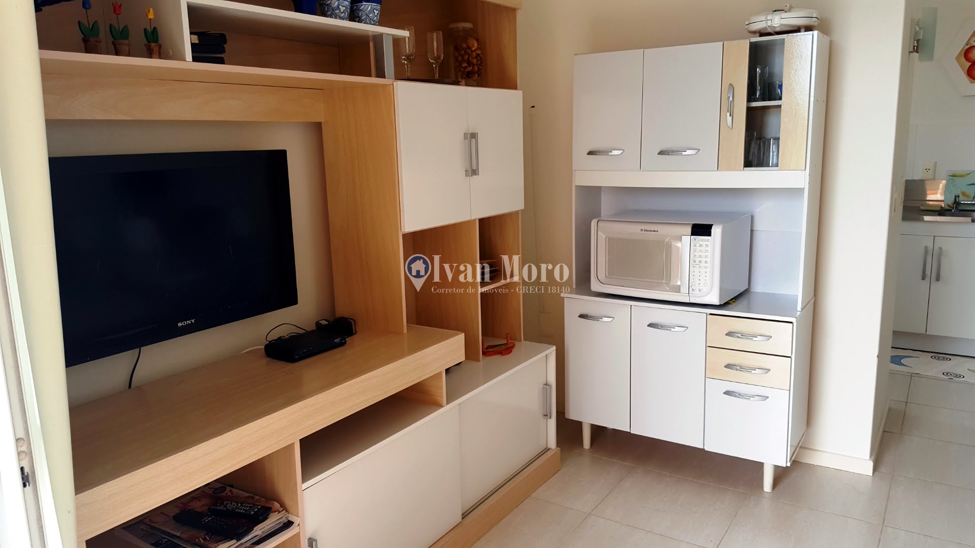 Apartamento para alugar com 1 quarto, 1 banheiro, 1 vaga e 40m² no Daniela, Florianópolis (SC) — foto 3 de 13
