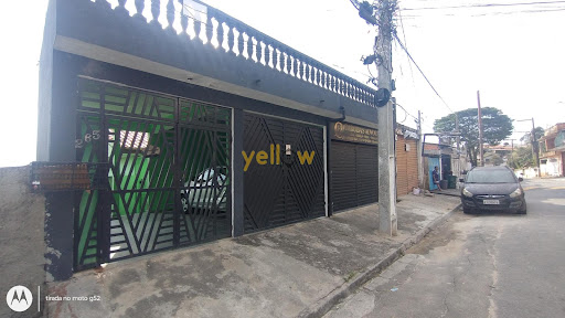 Casa Comercial e Residencial à Venda em Arujá América, 280m², R$1.200.000