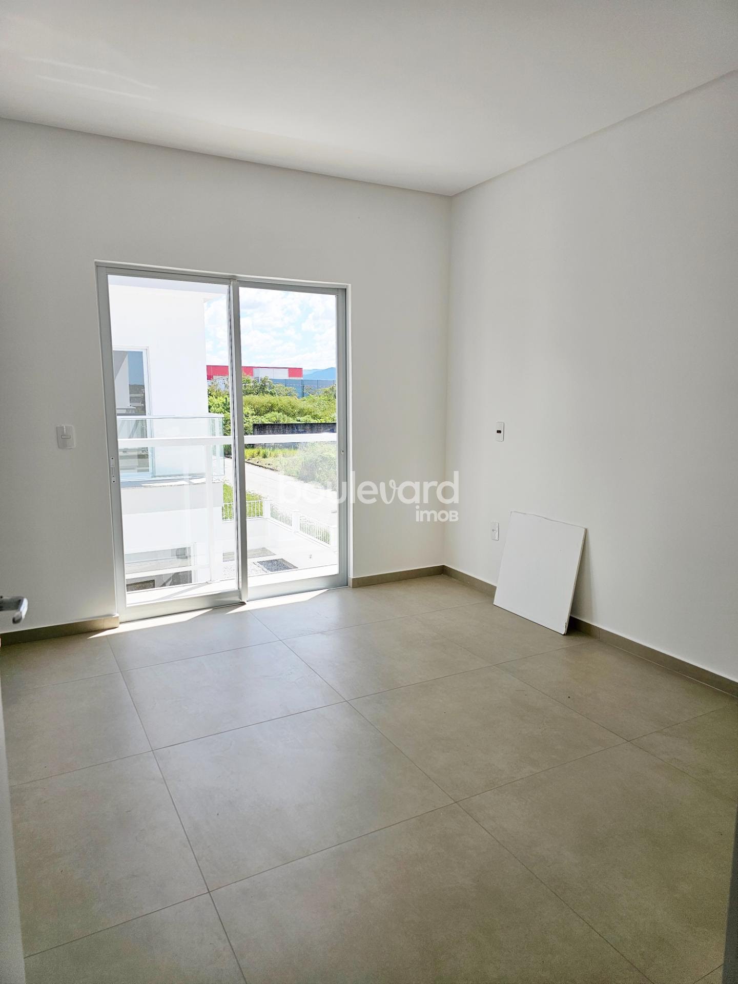 Casa à venda com 2 quartos, 2 suítes, 1 vaga e 137m² no Nova Palhoça, Palhoça (SC) — foto 15 de 18