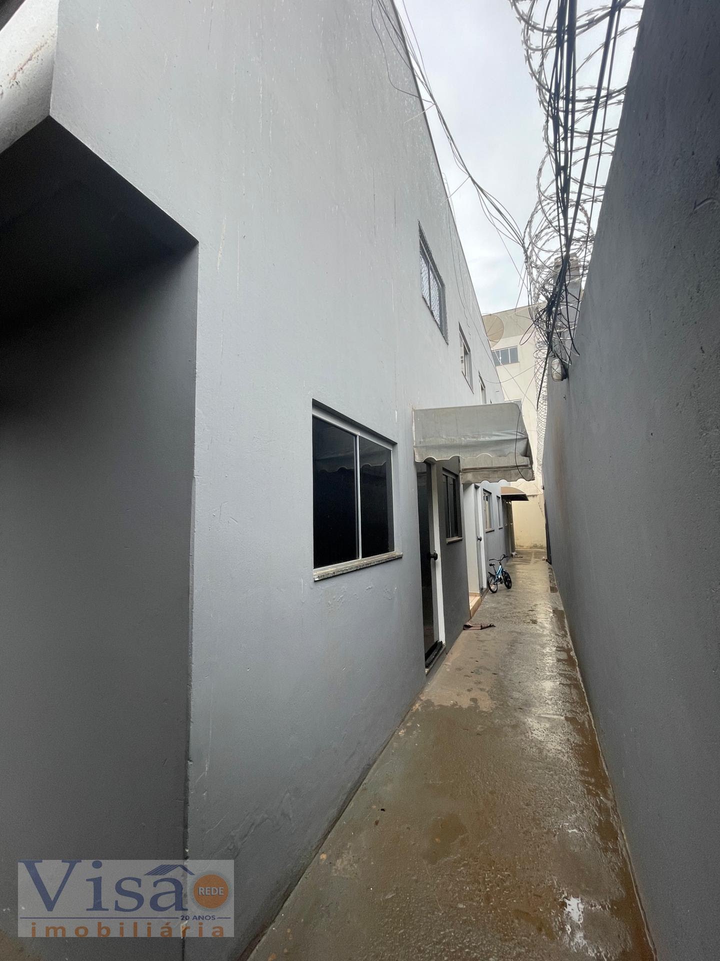 Apartamento à venda com 2 quartos, 1 banheiro, 1 vaga e 65m² no Cidade Nova, Paracatu (MG) — foto 2 de 16