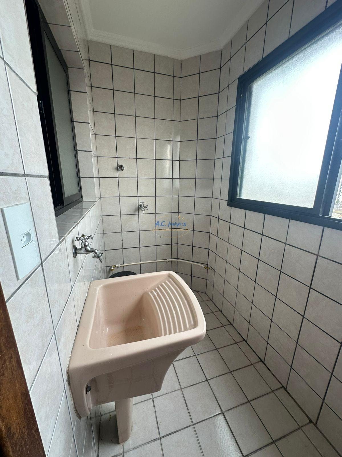 Apartamento à venda com 2 quartos, 1 suíte, 1 vaga e 80m² no Balneario Umurama, Mongaguá (SP) — foto 14 de 30