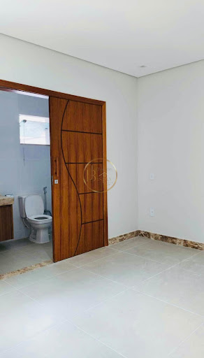 Casa 3 Suítes para Aluguel em Taperapuan, Porto Seguro – 100m²