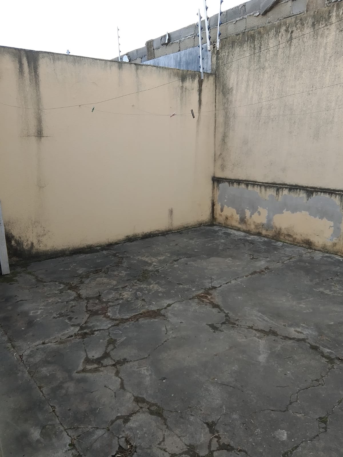 Casa à venda com 2 quartos, 1 banheiro, 1 vaga e 60m² no Mangabeira, Feira de Santana (BA) — foto 13 de 14