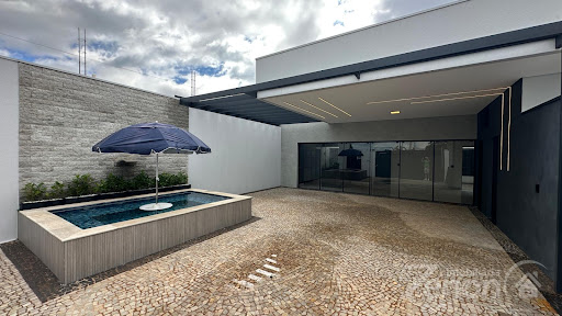 Casa à Venda em Vista Verde - 3 Quartos Sendo uma Suítes com closet, lazer com Hidromassagem aquecida 