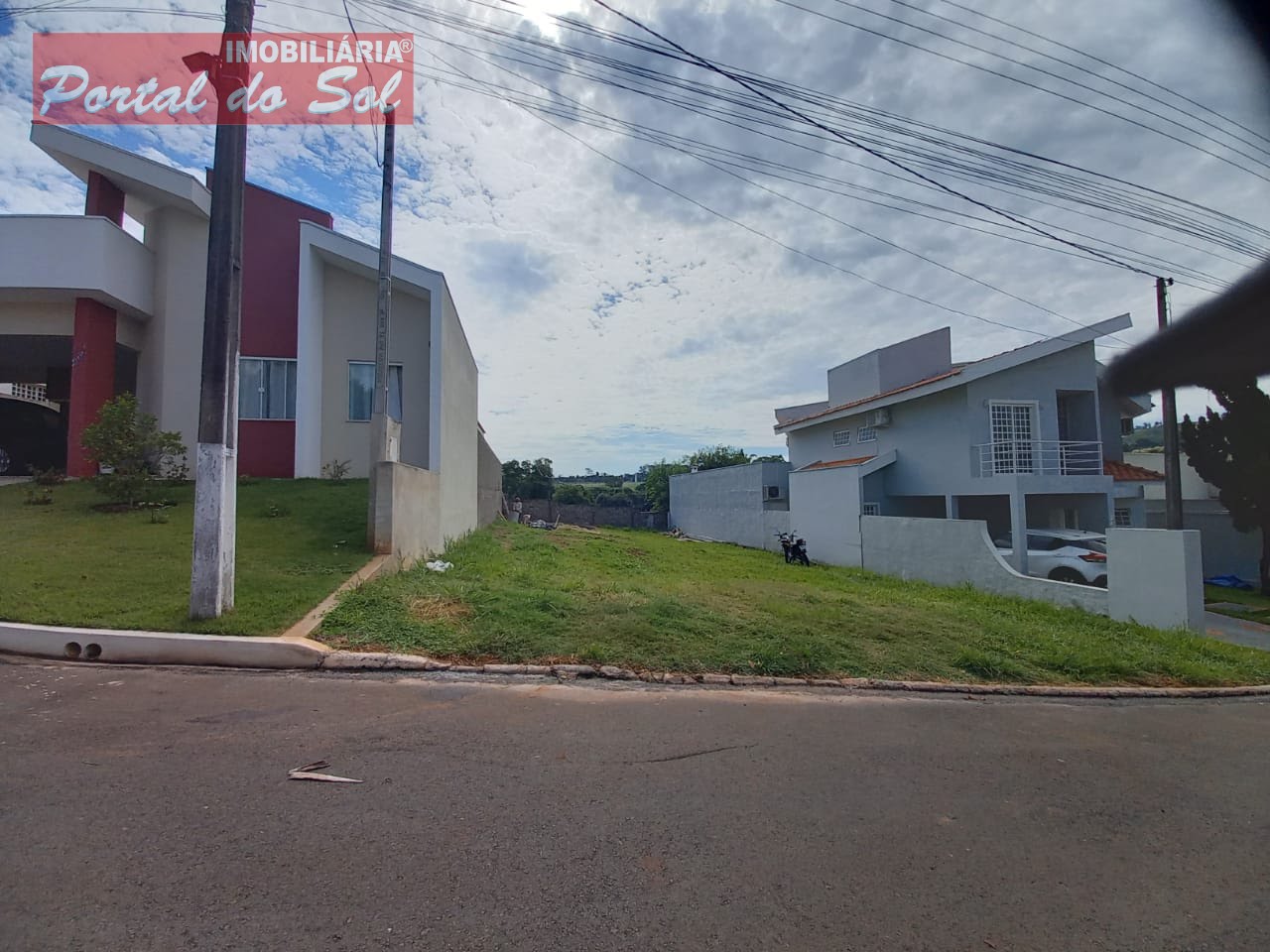 Terreno à venda com 360m² de terreno no Residencial Morumbi, Santo Antônio da Platina — foto principal