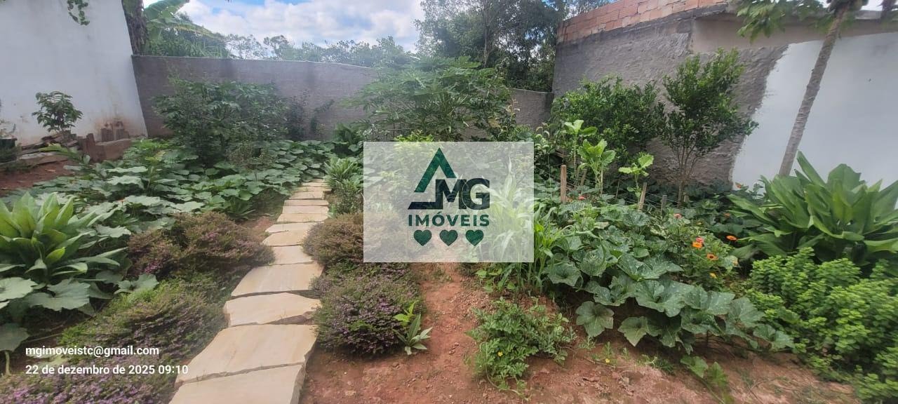Casa à venda com 2 quartos, 1 banheiro, 2 vagas e 80m² no São Conrado, Três Corações (MG) — foto 13 de 30