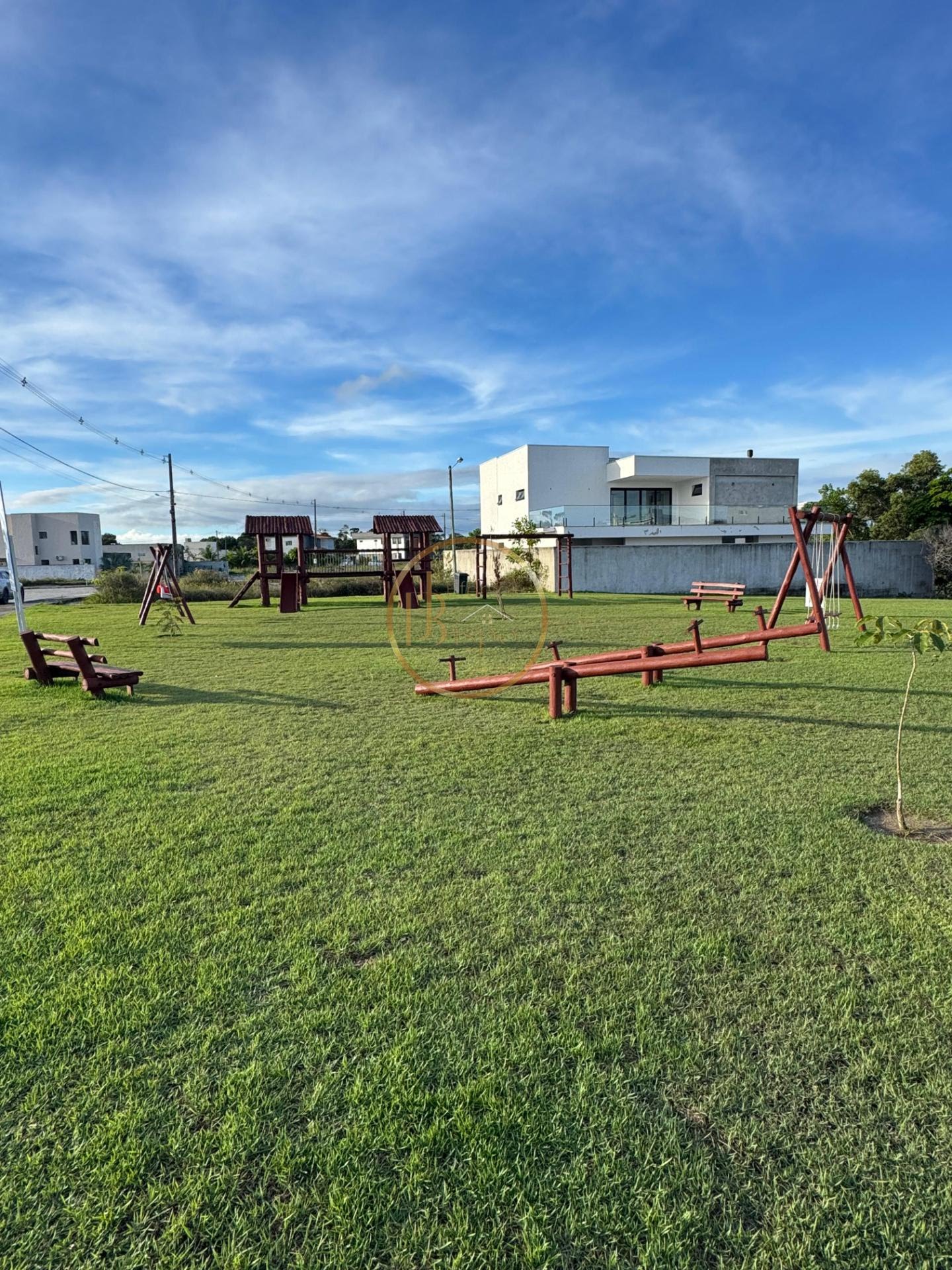 Casa à venda com 4 quartos, 4 suítes, 5 vagas e 450m² no Gaudí, Porto Seguro (BA) — foto 20 de 22