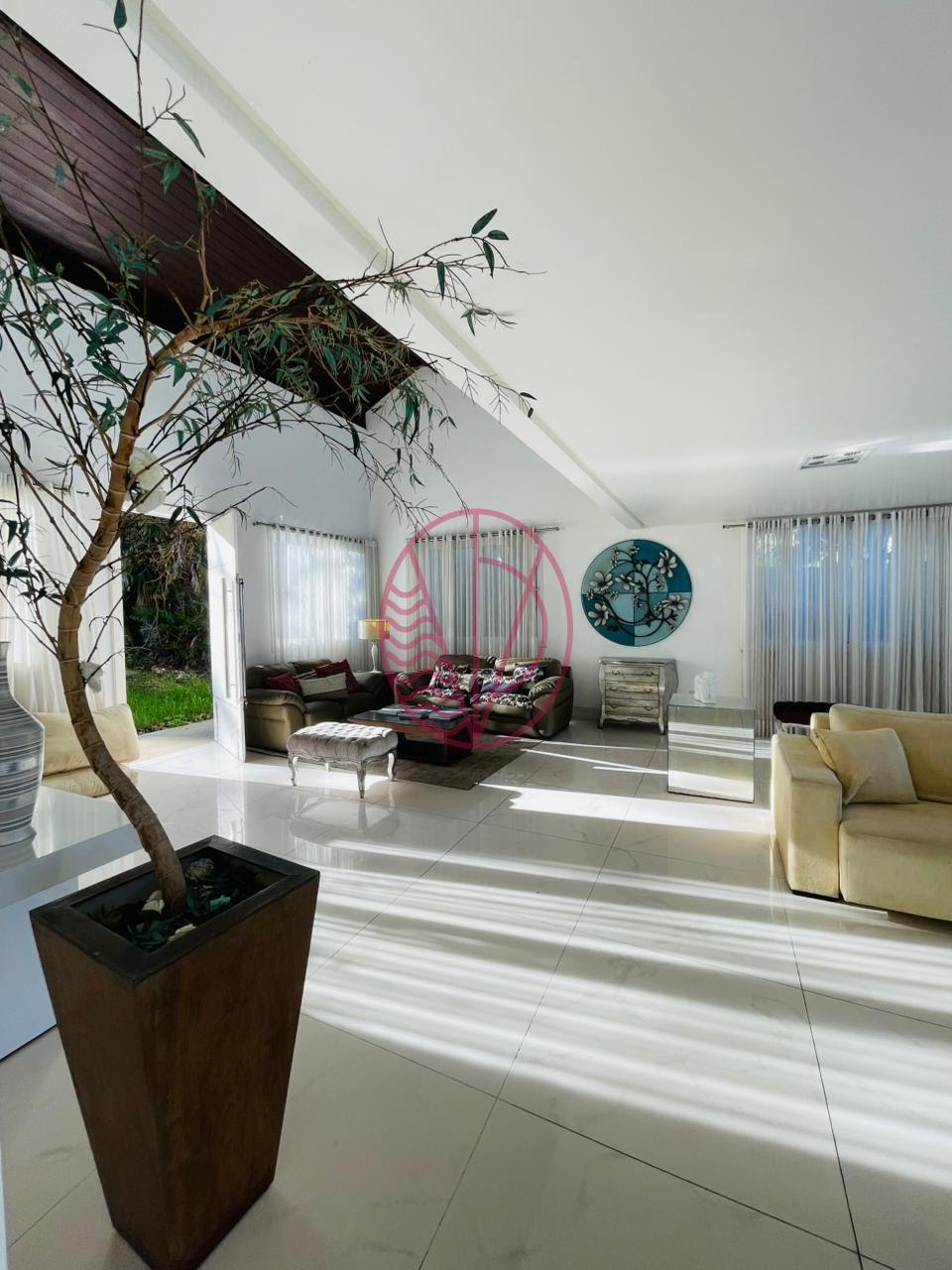 Casa à venda com 6 quartos, 6 suítes, 4 vagas e 1100m² no Pituaçu, Salvador (BA) — foto 15 de 30