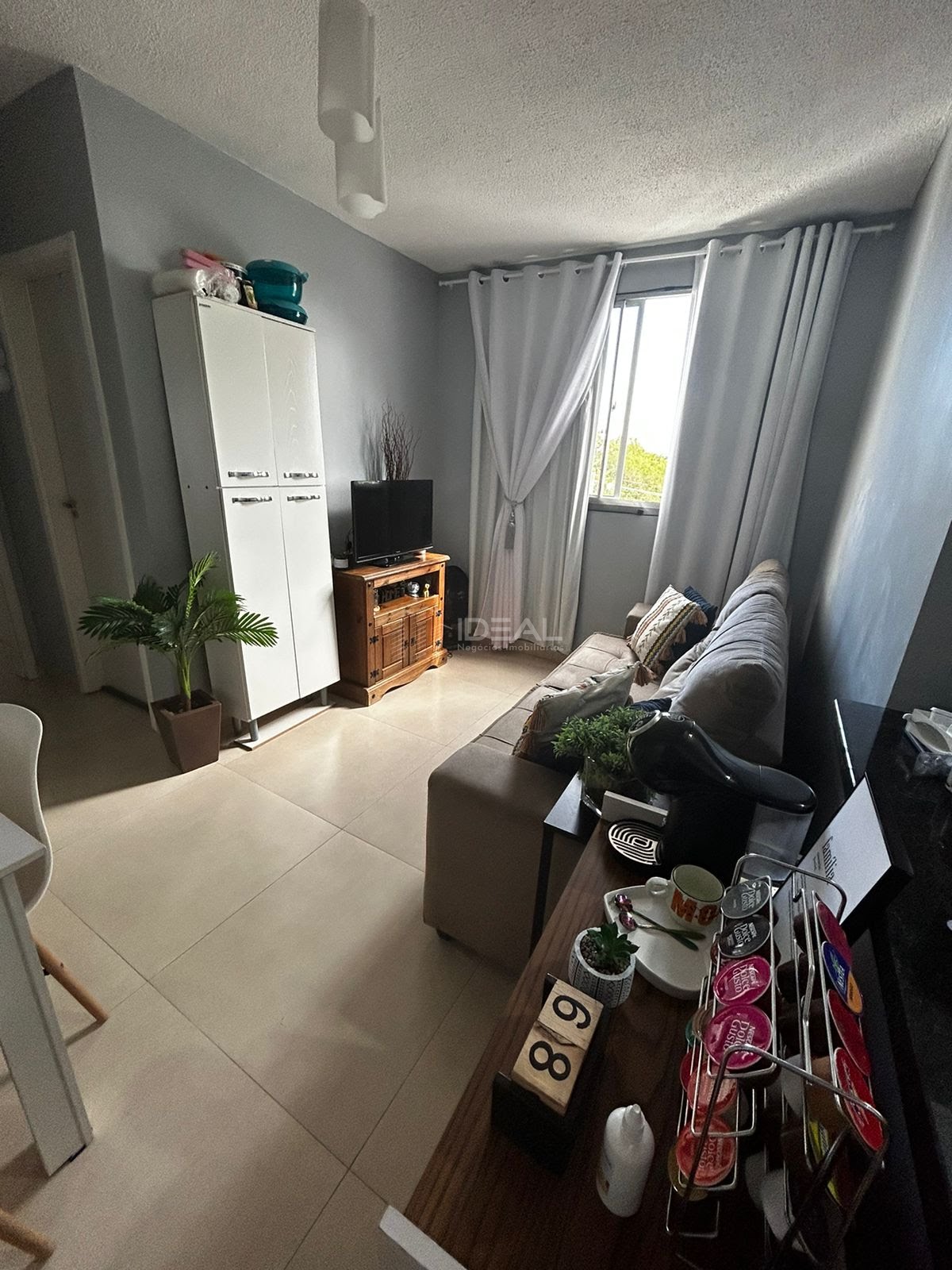 Apartamento reformado de 2 quartos para venda no Condomínio Água Marinha - Campos dos Goytacazes, RJ