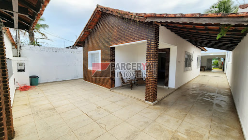 Casa com piscina no Balneário Gaivotas  -  Itanhaém