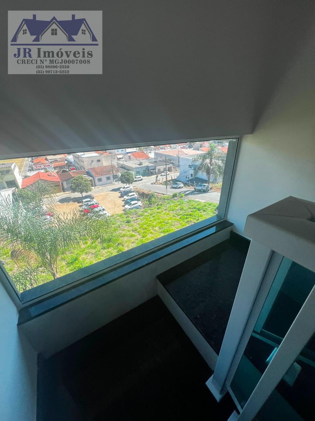 Casa para alugar com 2 quartos, 1 suíte e 2 vagas no Centro, Piranguinho (MG) — foto 5 de 17