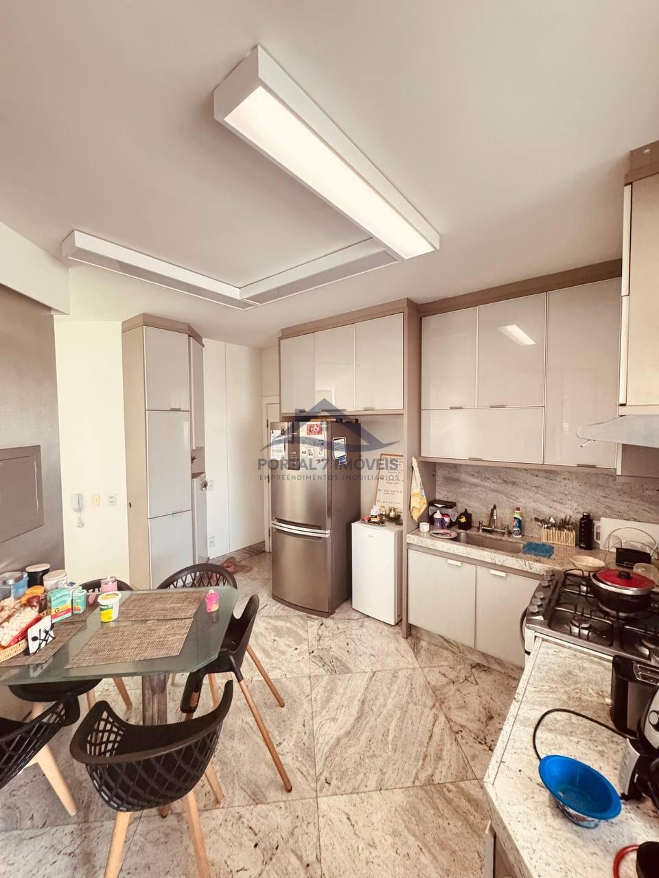 Apartamento à venda com 3 quartos, 2 suítes, 2 vagas e 294m² no Panorama, Sete Lagoas (MG) — foto 13 de 30