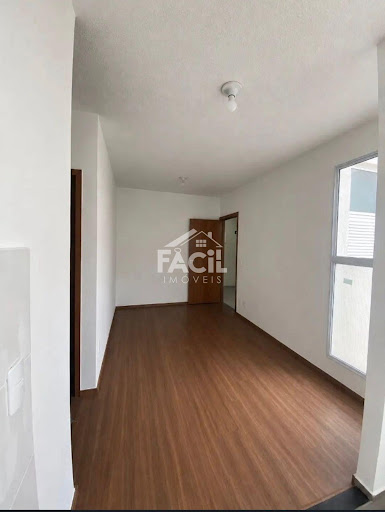 Apartamento para Alugar em Morada de Laranjeiras, Serra | 2 Dormitórios e 45m²