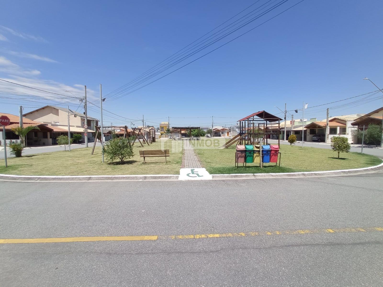 Casa à venda com 3 quartos, 1 suíte, 1 vaga e 105m² no Vila dos Comércios II, Taubaté (SP) — foto 17 de 21