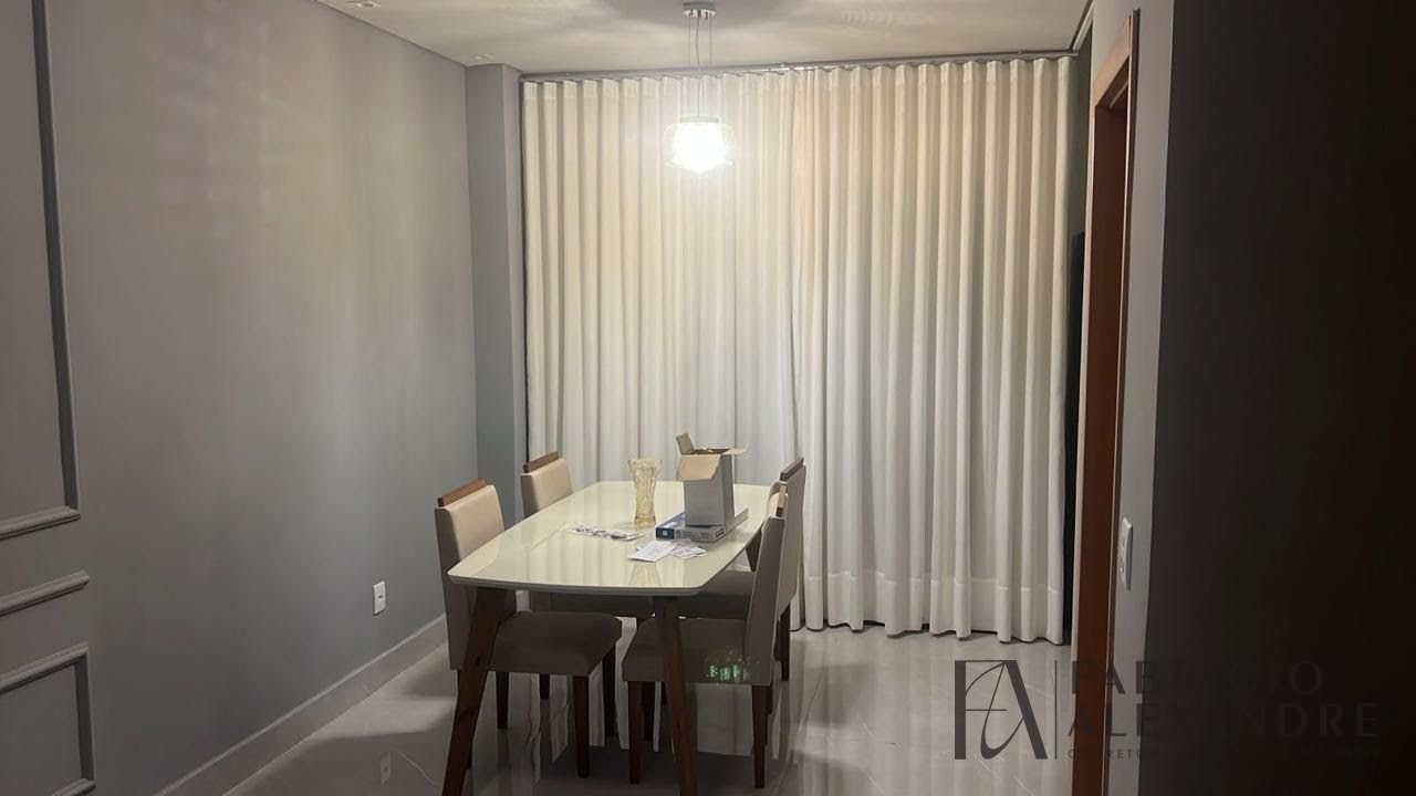Casa à venda com 3 quartos, 3 banheiros, 2 vagas e 90m² no Parque Lombardia, São José do Rio Preto — foto principal
