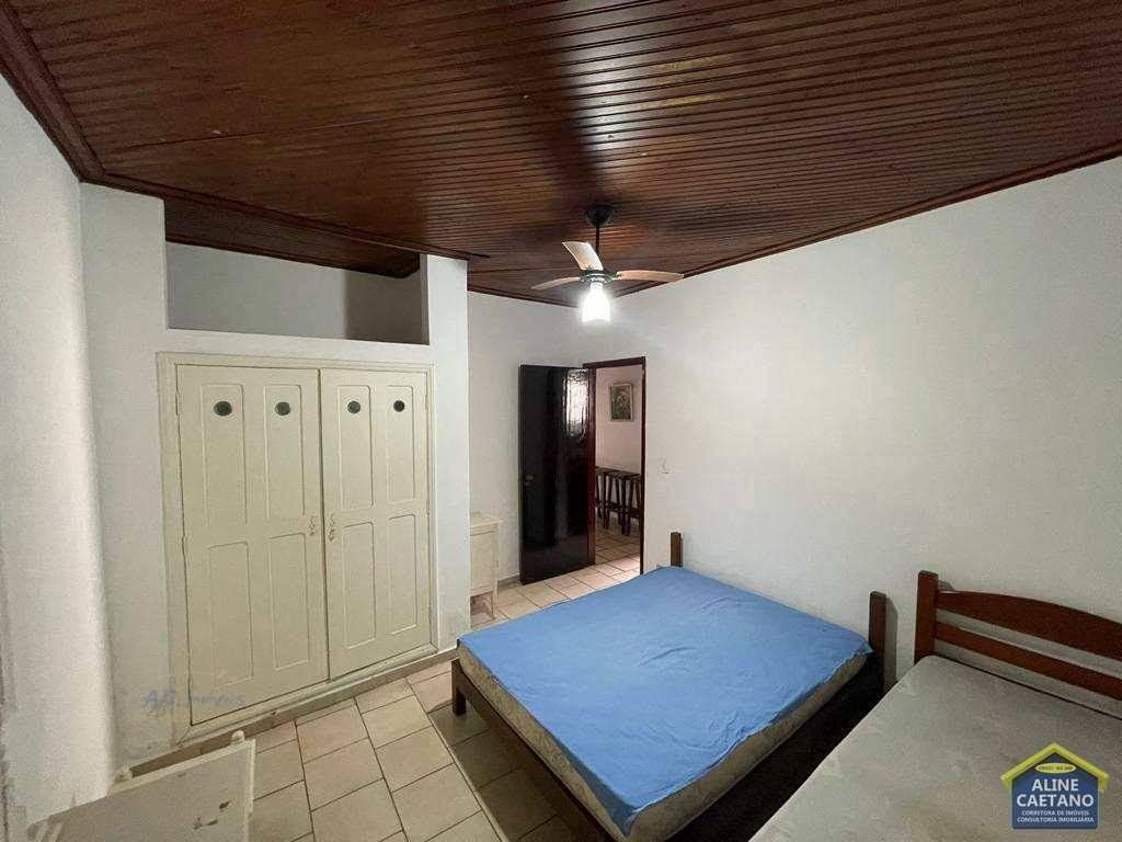 Casa à venda com 4 quartos, 3 banheiros, 5 vagas e 124m² no Solemar, Praia Grande (SP) — foto 8 de 17