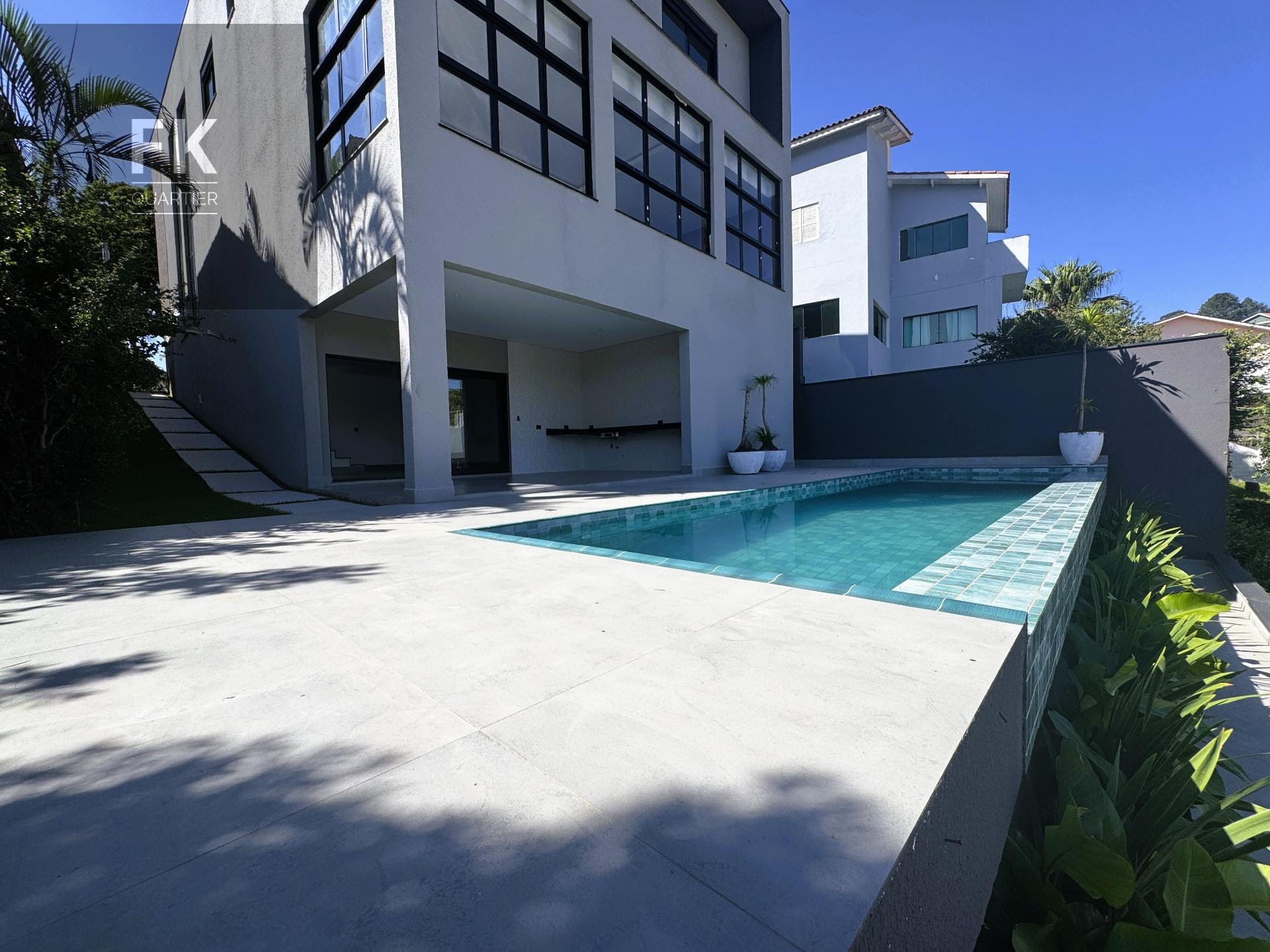 Casa à venda com 4 quartos, 4 suítes, 4 vagas e 408m² no Alphaville, Santana de Parnaíba (SP) — foto 16 de 30