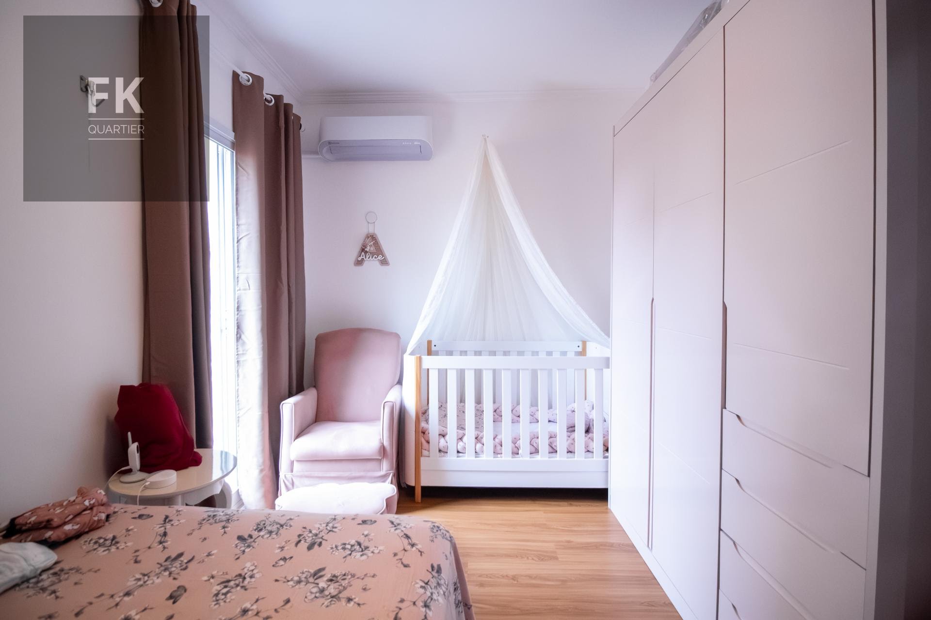 Casa à venda com 4 quartos, 4 suítes, 4 vagas e 365m² no Residencial Morada dos Pássaros-aldeia da Serra, Barueri (SP) — foto 18 de 26