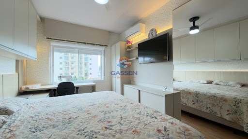 Dormitório de apartamento semimobiliado reformado em Santa Cruz do Sul