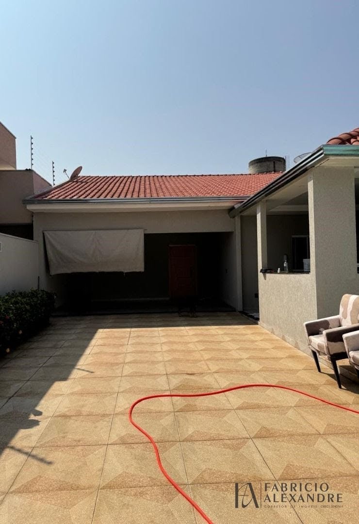 Casa à venda com 3 quartos, 3 suítes, 2 vagas e 194m² no Jardim Palmeira, Bady Bassitt (SP) — foto 2 de 23