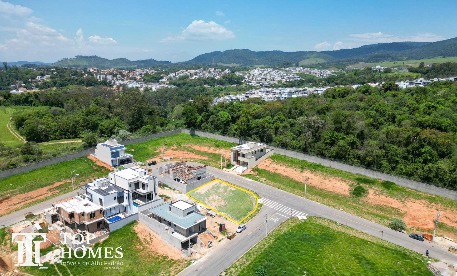 Terreno/lote à venda no condomínio Residencial Lago Azul em Jundiaí SP