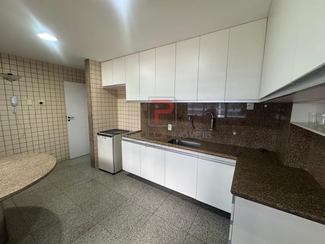 Apartamento à venda com 4 quartos, 2 suítes, 2 vagas e 200m² no Brisamar, João Pessoa (PB) — foto 8 de 30