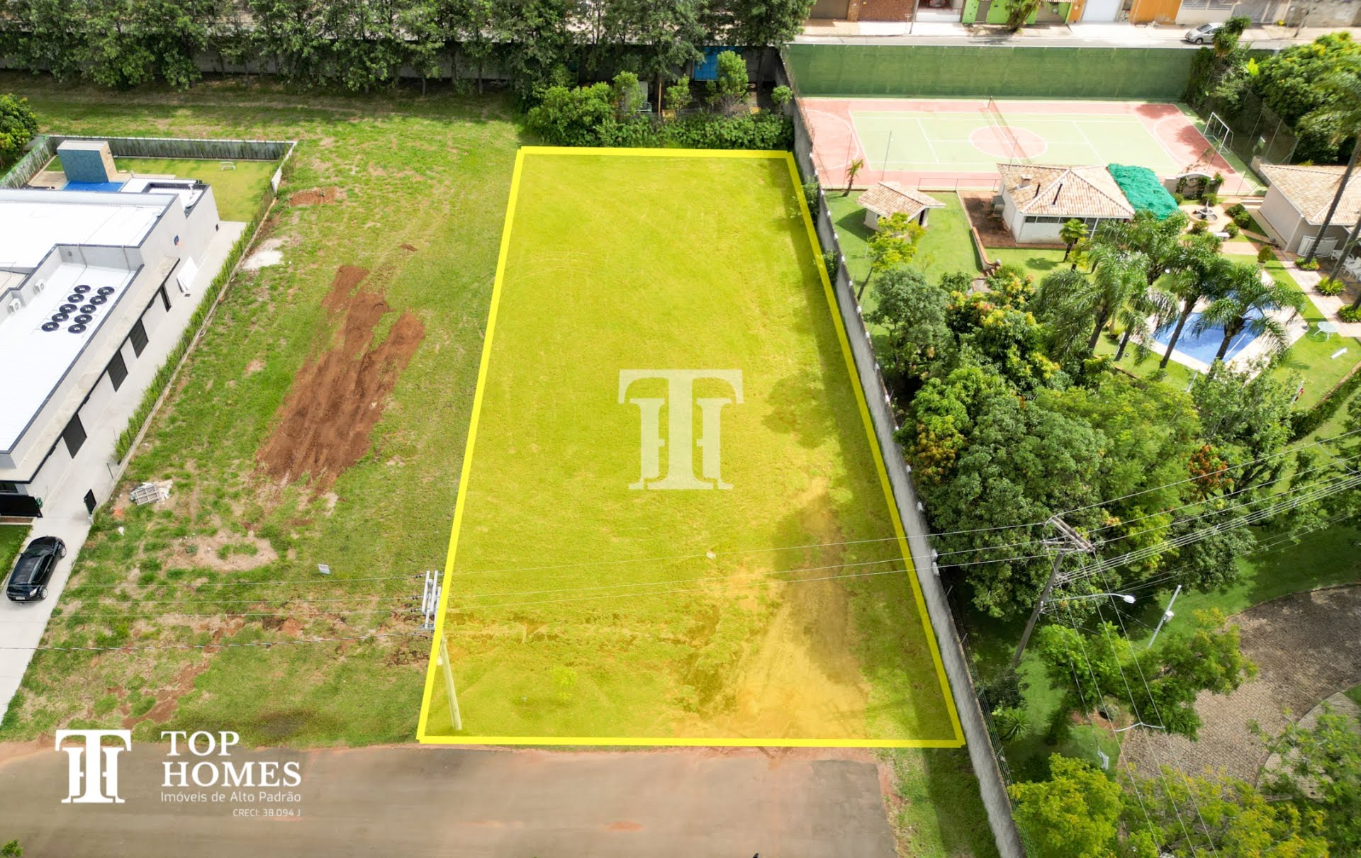 Terreno/lote à venda no condomínio de alto padrão Portal Japy Golf Club em Cabreúva/SP