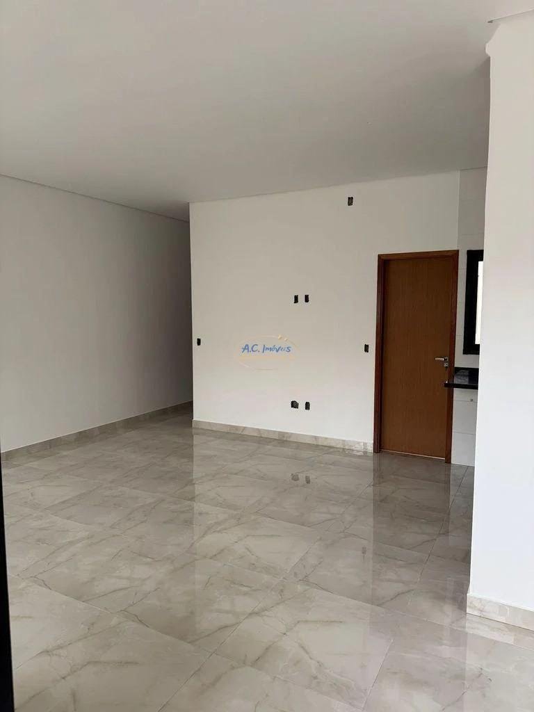 Casa à venda com 2 quartos, 2 suítes, 2 vagas e 73m² no Maracanã, Praia Grande (SP) — foto 17 de 25