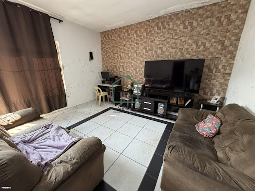 Casa para Venda em Suzano / SP no bairro Parque Maria Helena 