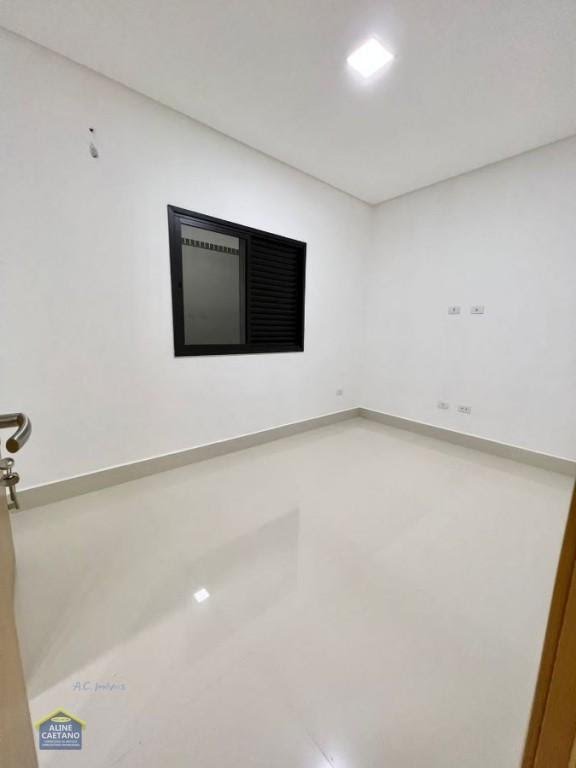 Casa à venda com 3 quartos, 2 suítes, 2 vagas e 116m² no Vilamar, Praia Grande (SP) — foto 30 de 30